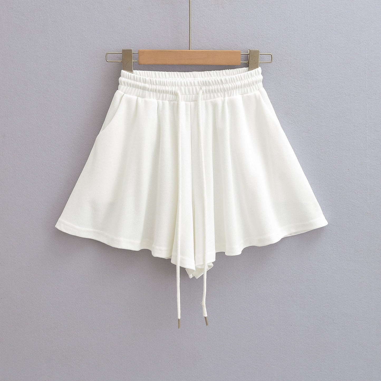 Dame afslappede sportsshorts med løs pasform og justerbar snor Stilla