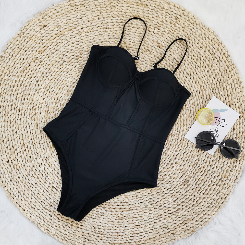 Dame Ein-delt Badedragt med formende Bustier og justerbare stropper Stilla