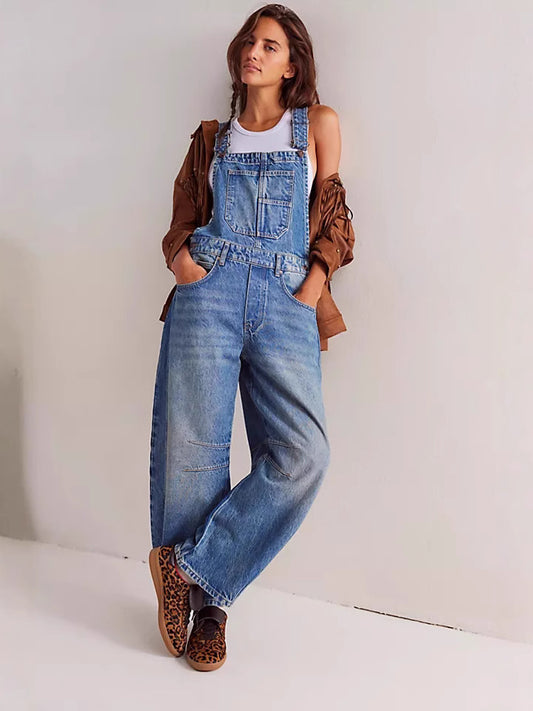 Dame jumpsuit i afslappet oversized stil med praktiske lommer og fashionable accenter Stilla