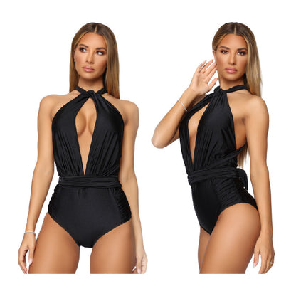 Dame Badetøj med dyb udskæring og indpakningsdesign Stilla