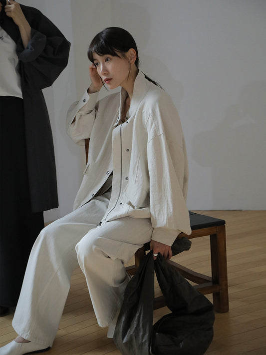 Dame afslappet overshirt-jakke med praktisk lynlås og kvalitetsknapdetaljer Stilla