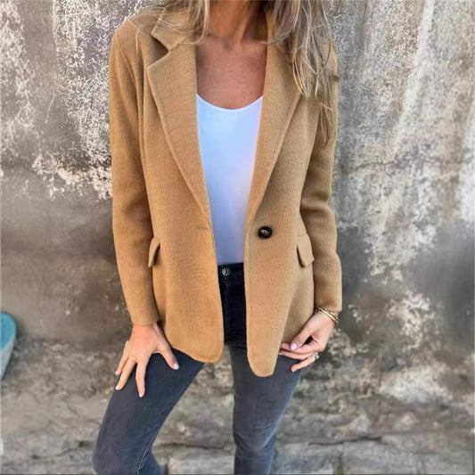 Dame Elegant Blazer med varmt fleece-stof og praktiske lommer Stilla