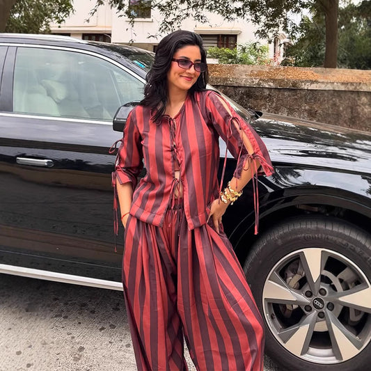 Dame harem shorts med elegant stribet struktur Stilla