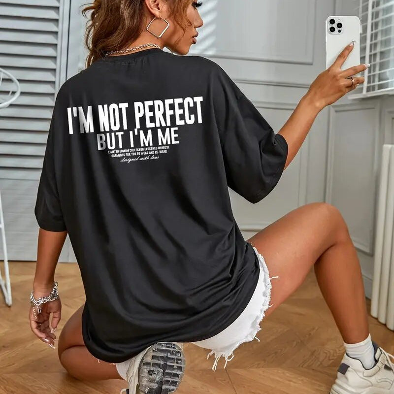 Dame afslappet oversized T-shirt med inspirerende statement Stilla