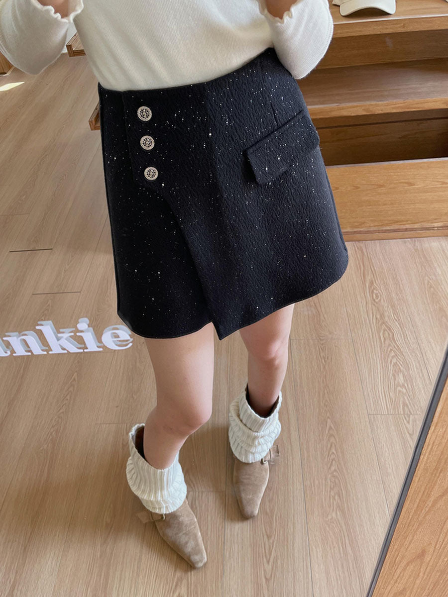 Dame afslappet mini nederdel med elegant knapdetalje og fin struktur Stilla