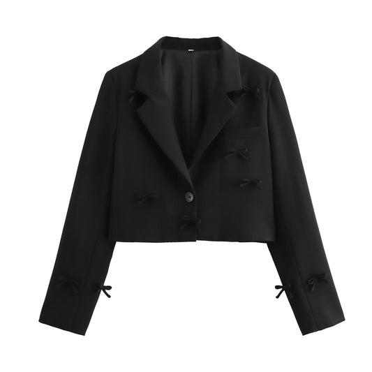 Dame Cropped Blazer med dekorative bånd detaljer og elegant snit Stilla