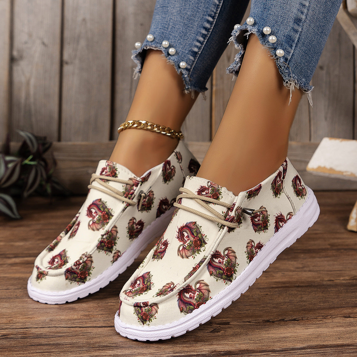 Dame afslappede fritidssko med moderigtigt fodbold- og leopardmønster Stilla