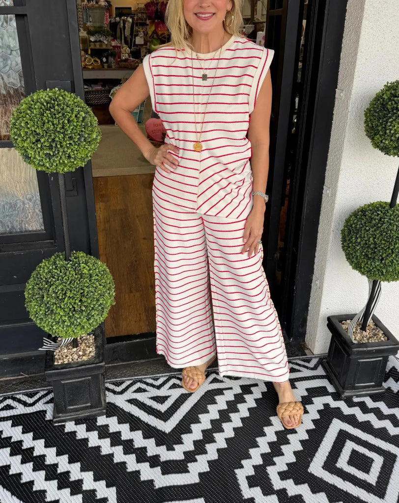 Dame stribet jumpsuit med bred ben og ærmeløst design Stilla