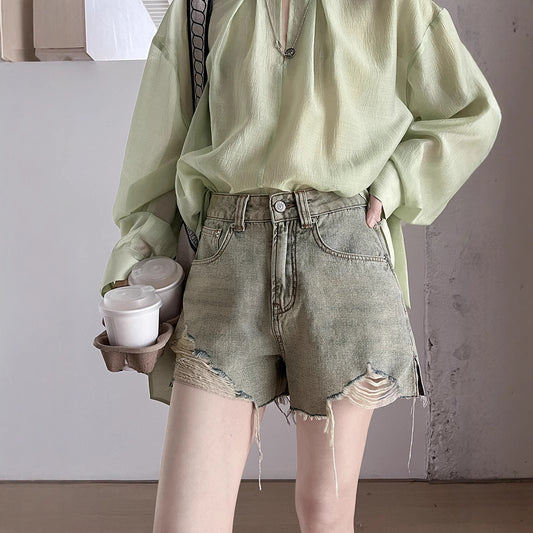 Dame Destroyed Denim-Shorts Stilla