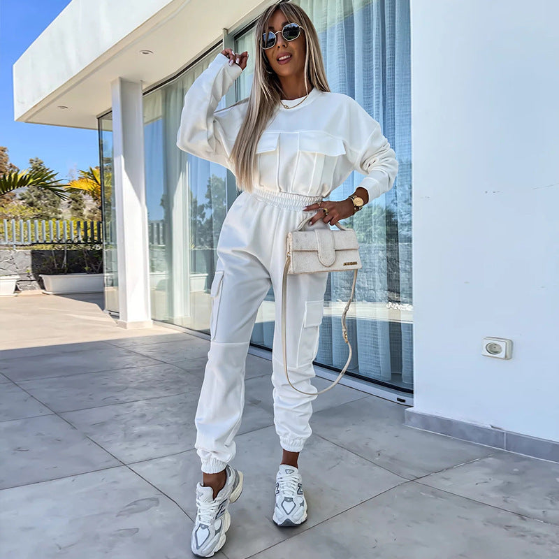 Dame modet og behageligt fleece-træningssæt med praktiske lommer Stilla