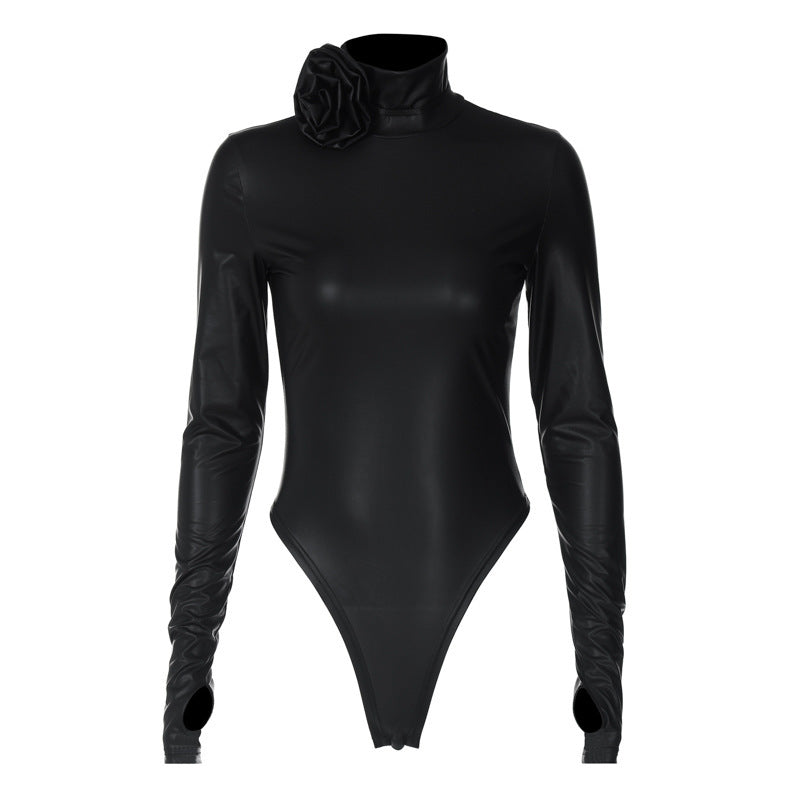 Dame Elegant Langærmet Bodysuit med voluminøst Krave og floral Accent Stilla