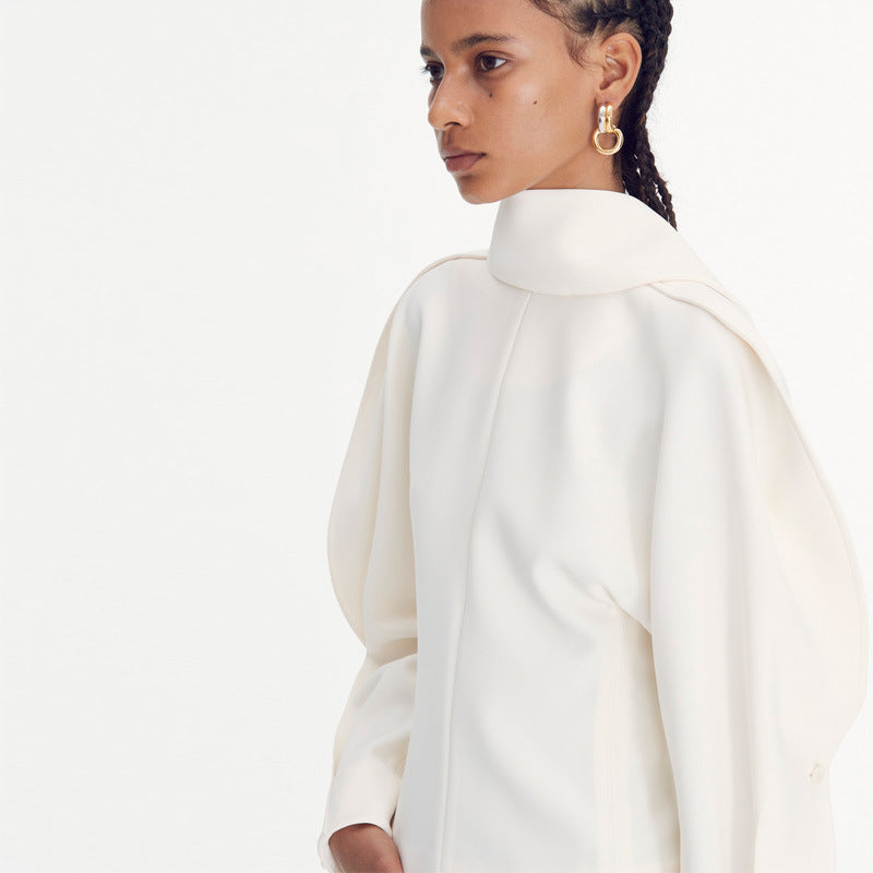 Dame elegant bluse med voluminøse ærmer og stylish ståkrave Stilla