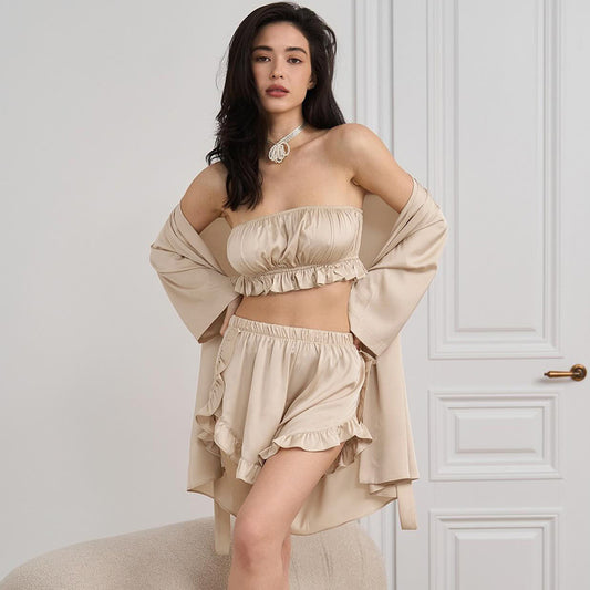 Dame Crop-Top og Shorts Ensemble med Flæse Detaljer Stilla