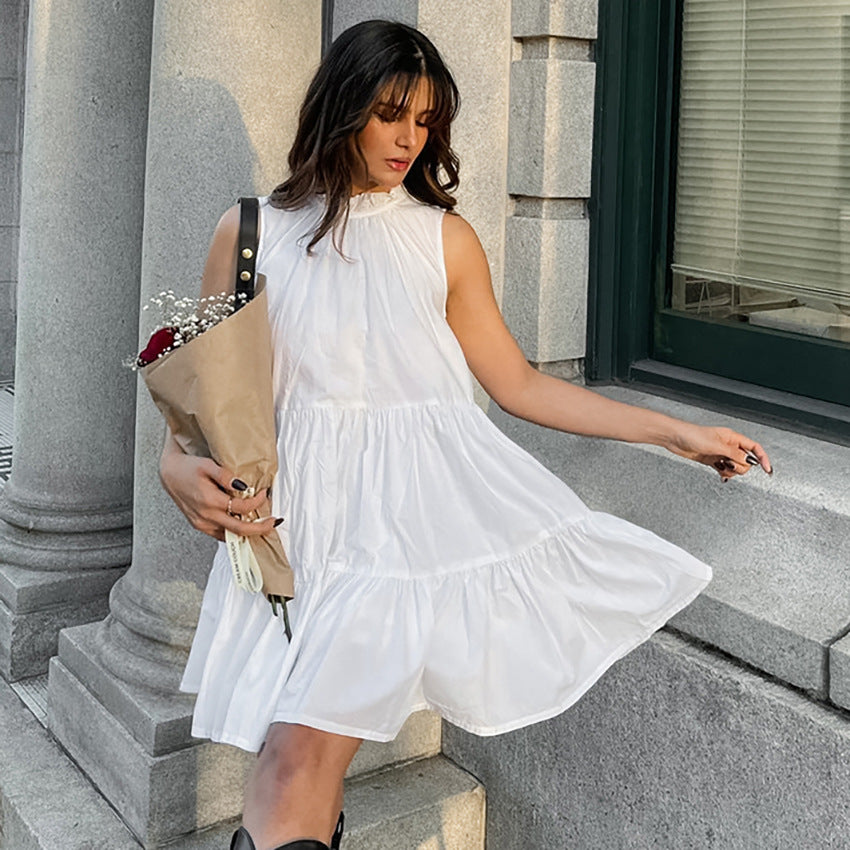 Dame afslappet sommerkjole med voluminøst skørt og højtstående krave Stilla