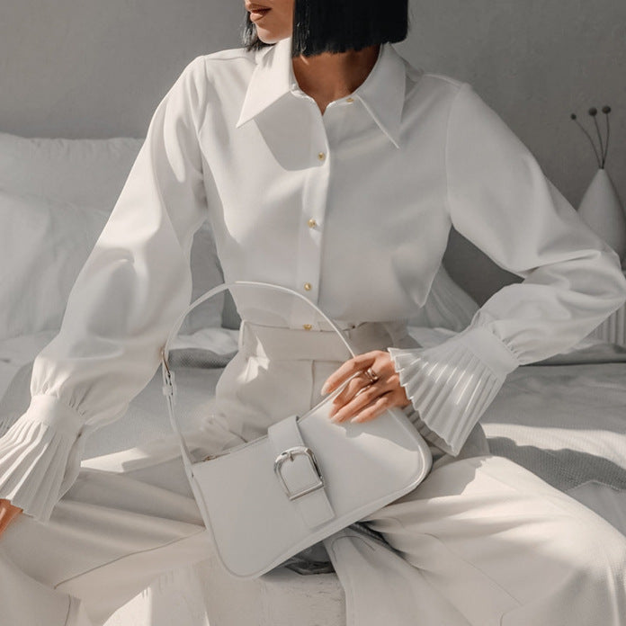 Dame elegant Bluse med plisserede ærmer og knaplukning Stilla