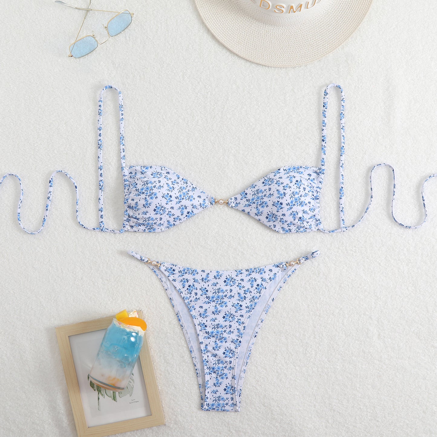 Femme Leopard Print Bikini Sæt med justerbare stropper og metalliske accenter Stilla