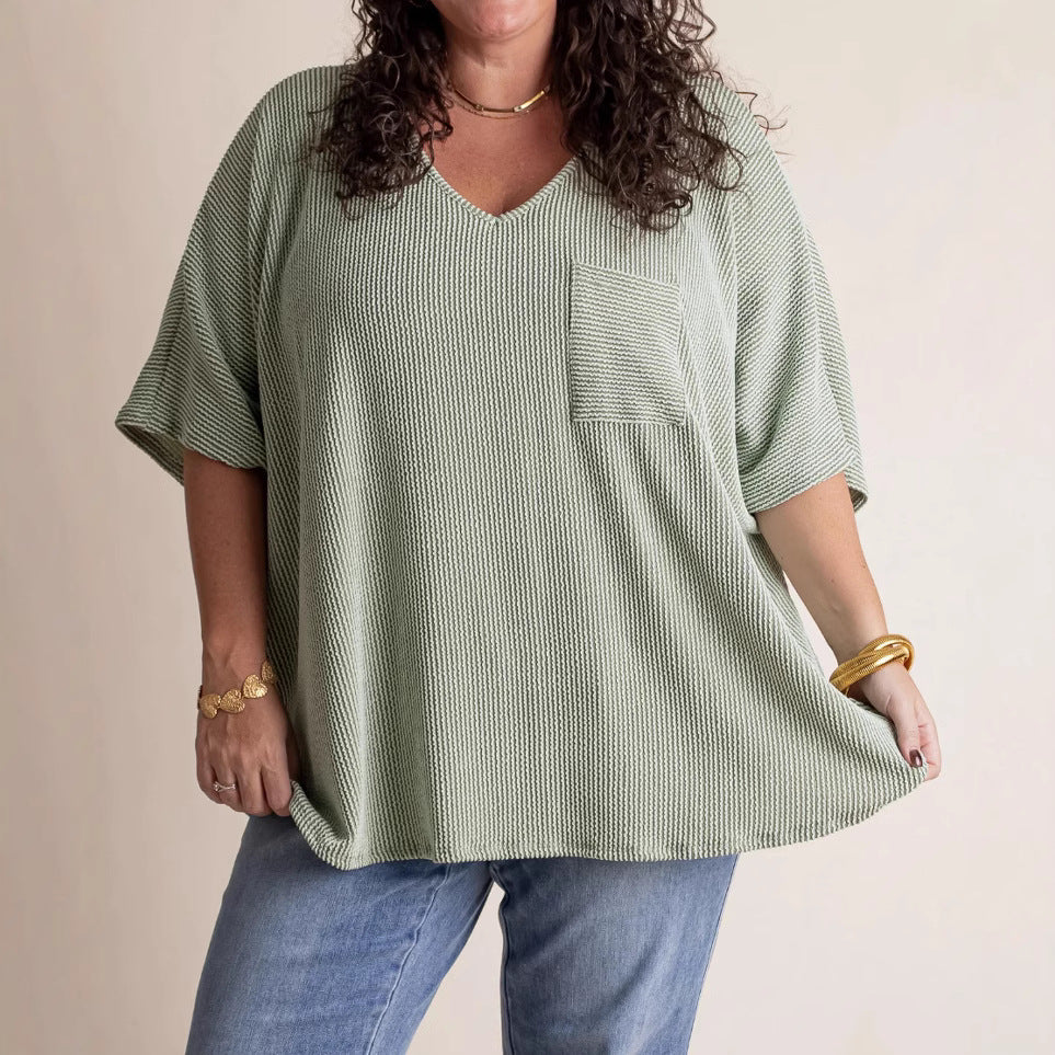 Dame afslappet oversized T-shirt med brystlomme og sideluner Stilla