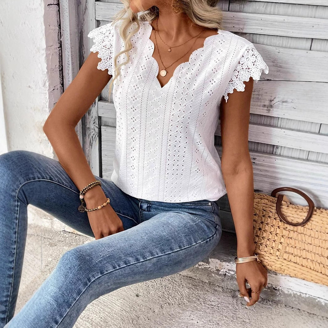 Dame elegant bluse med spidsærmer og hulmønster Stilla