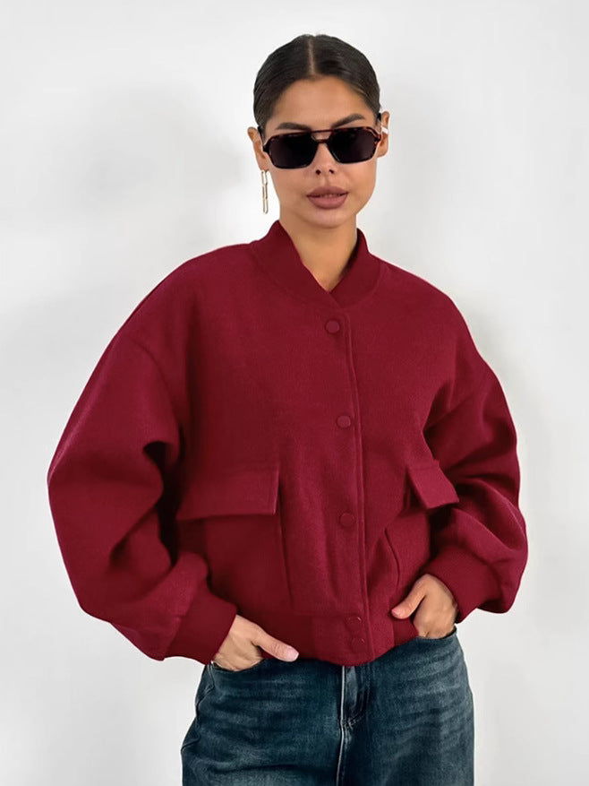 Dame afslappet oversized jakke med praktiske lommer og moderne design Stilla