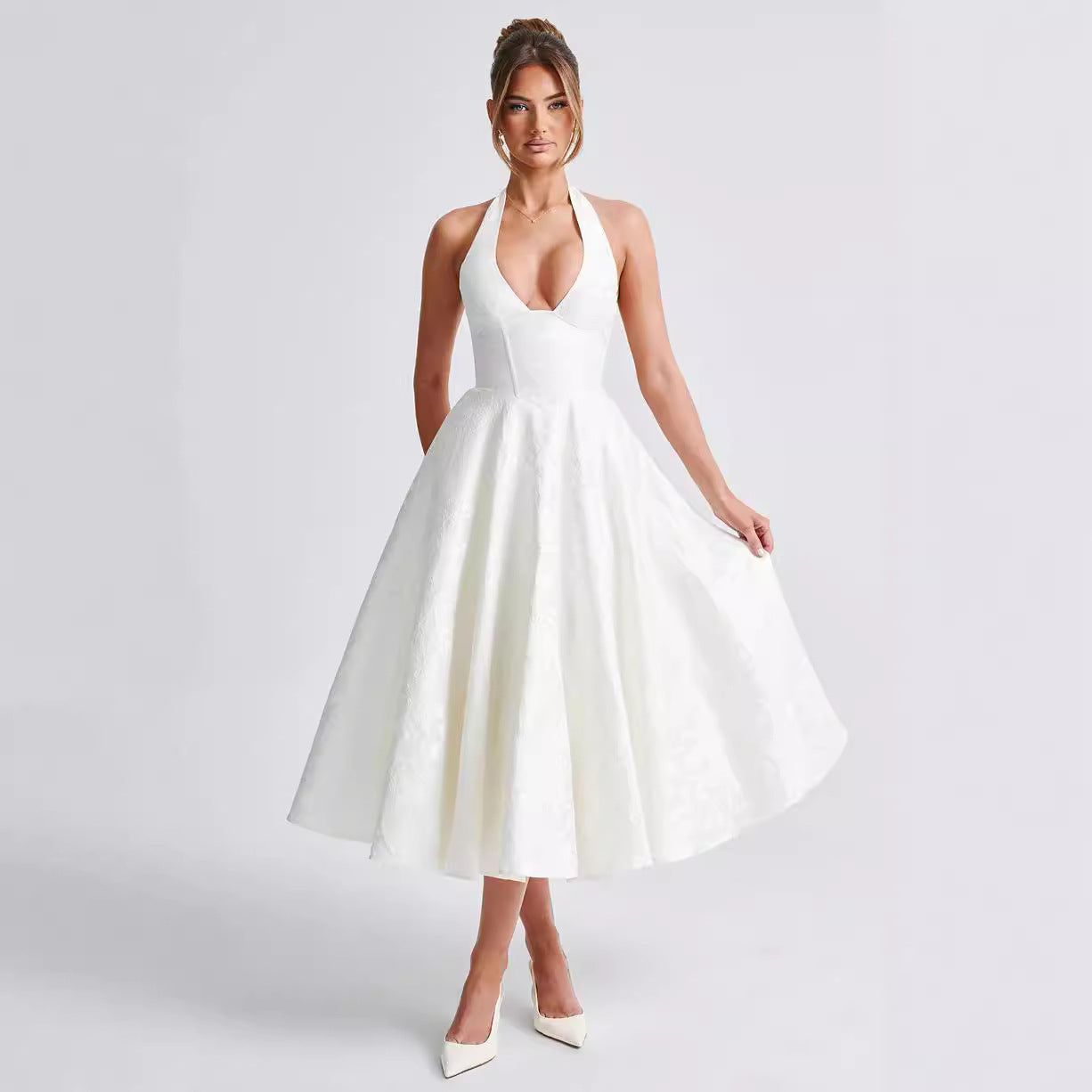 Dame A-linie spidshåndboldkjole med dyb V-udskæring og taljebetoning Stilla