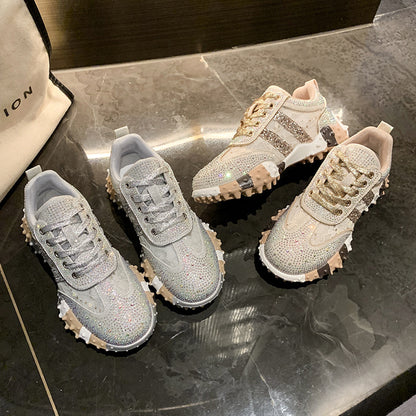 Dame sneakers med funklende stras og moderne design Stilla