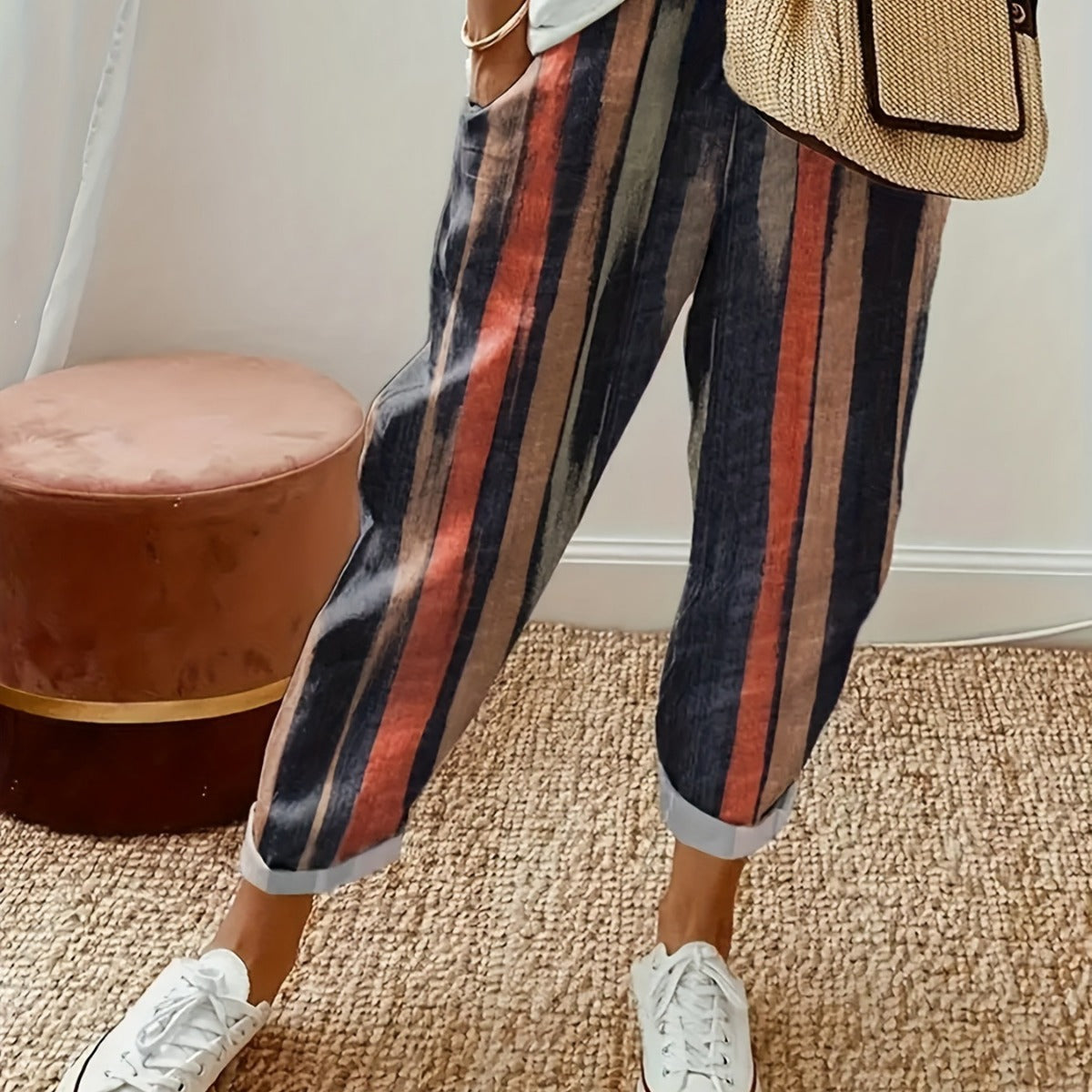 Dame afslappede linnedbukser med stribet design og praktiske sidelommer Stilla