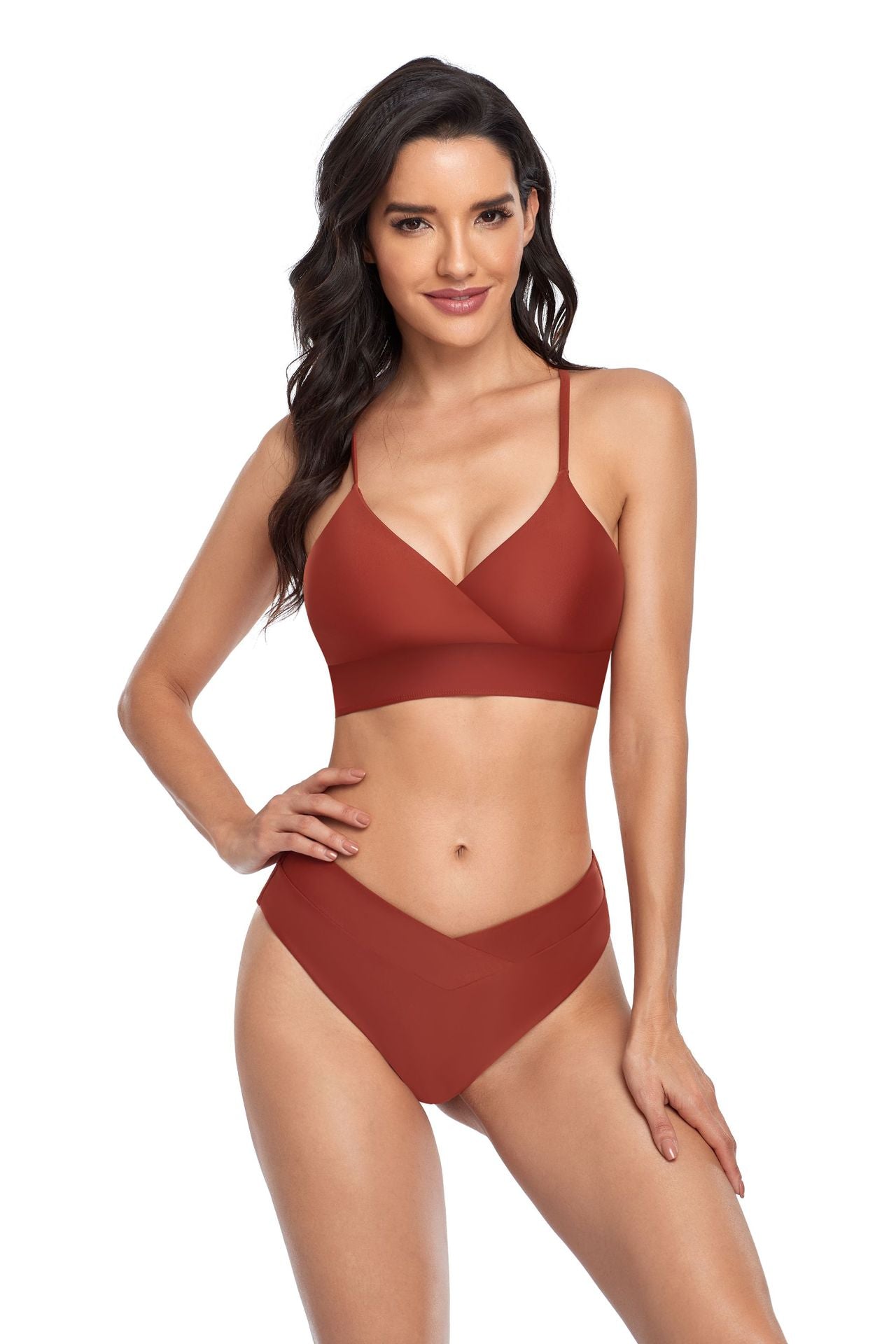 Dame Bikini-sæt med modeindpakket design og højt skårne underdele Stilla