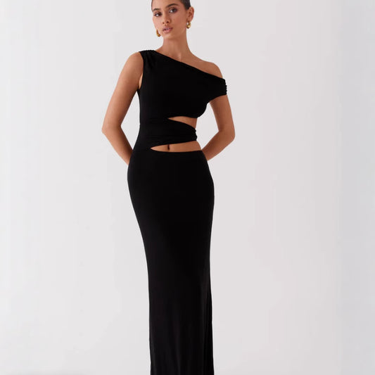 Dame Cut-Out Maxikjole med asymmetrisk design og smal split Stilla