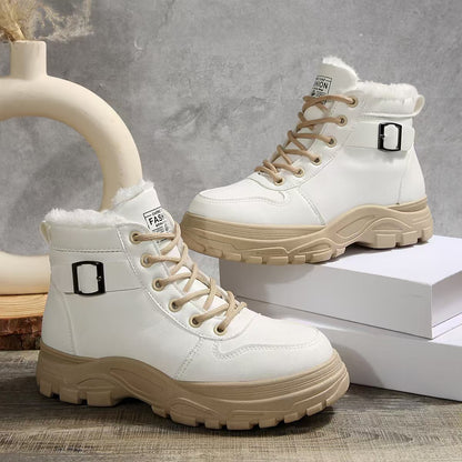 Dame vinterstøvler i moderne design med fodbed i fleece og robust profilsåler Stilla