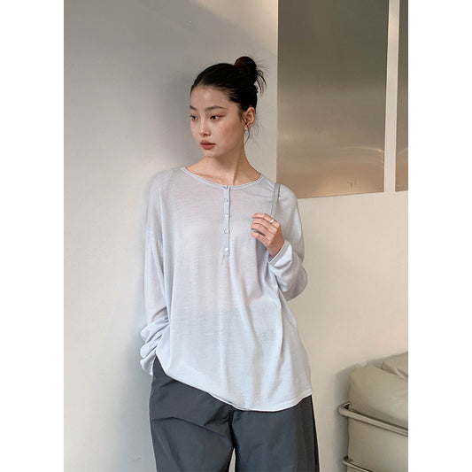 Dame afslappet langærmet skjorte med rund halsudskæring og praktisk knaplukning Stilla