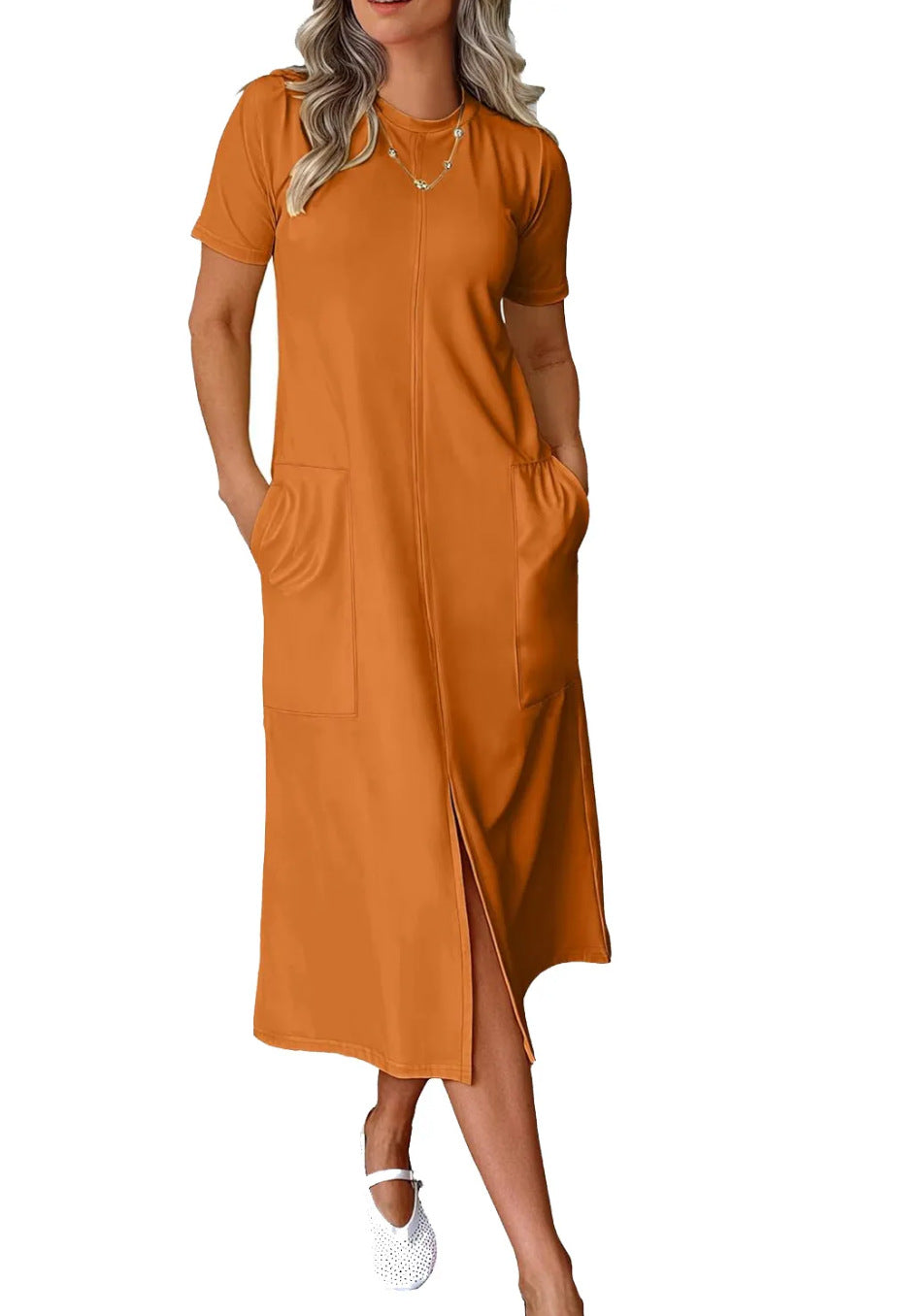 Dame afslappet maxikjole med praktiske lommer og sidelæg Stilla