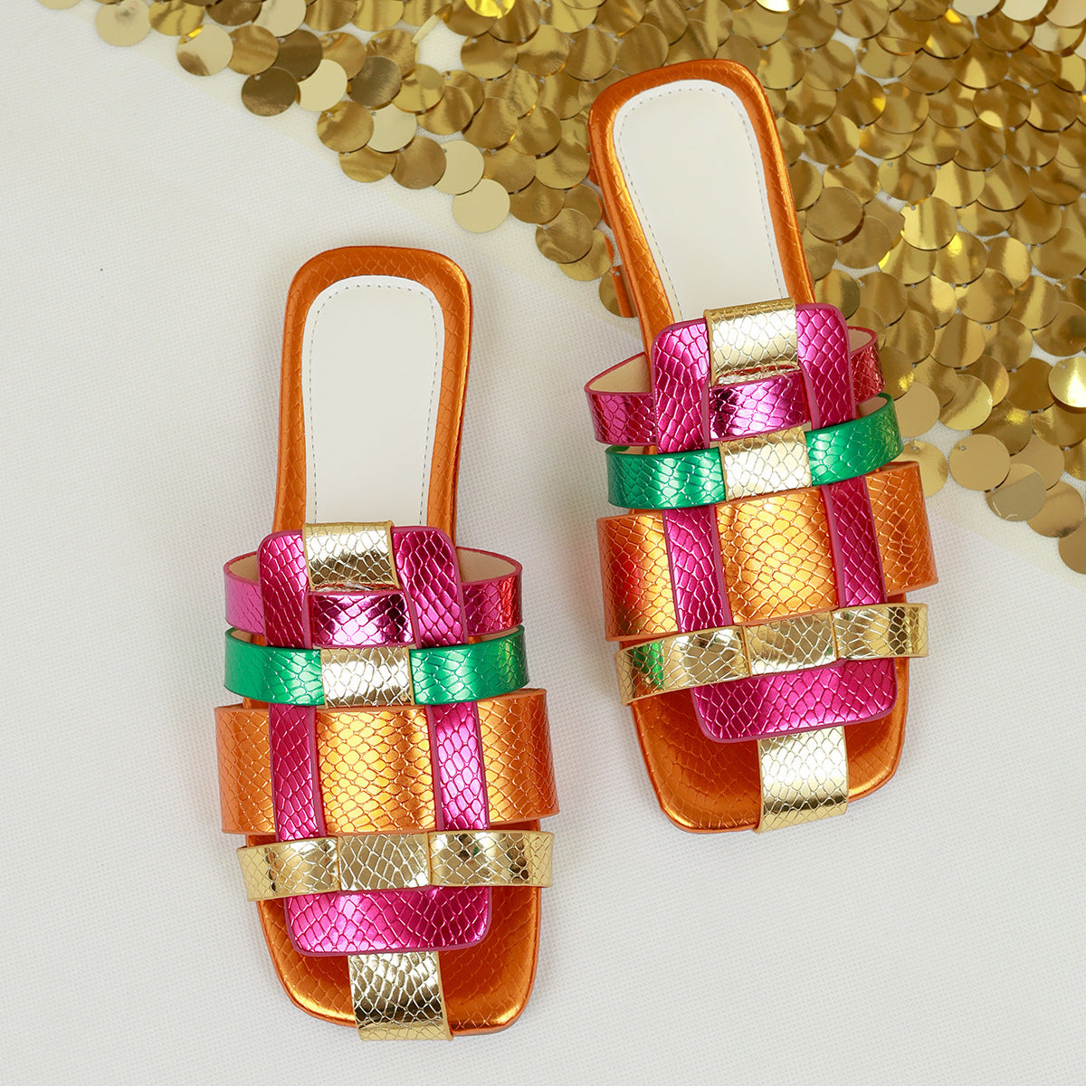 Dame Åbne Pantoletten med farverigt Lag-design og skridsikker Sål Stilla