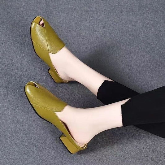 Dame åbne mules med elegant skæring og behagelig blokkerende sål Stilla