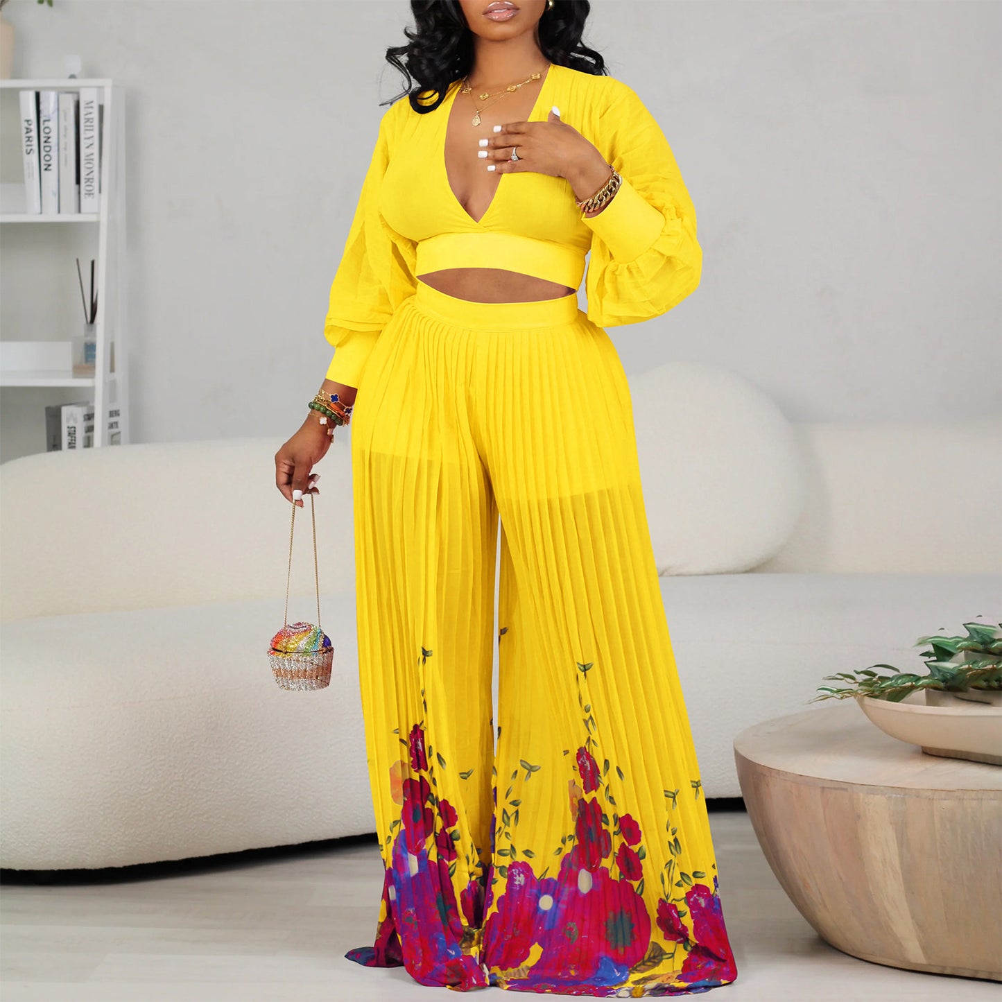 Dame let jumpsuit med elegante flæsekant og blomsterprint Stilla