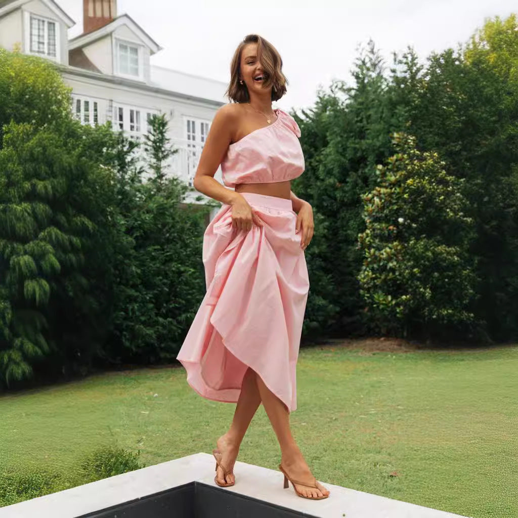 Dame elastisk sæt med asymmetrisk top og bred nederdel Stilla