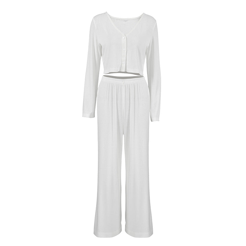 Dame afslappet lounge-sæt med moderigtigt crop-top og løse bukser Stilla