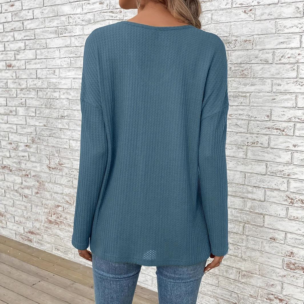 Dame afslappet langærmet top med V-udskæring og vaffelstruktur Stilla