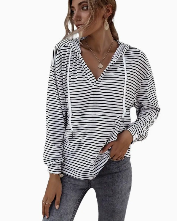 Dame afslappet hoodie med dyb V-halsudskæring og snoretræk Stilla