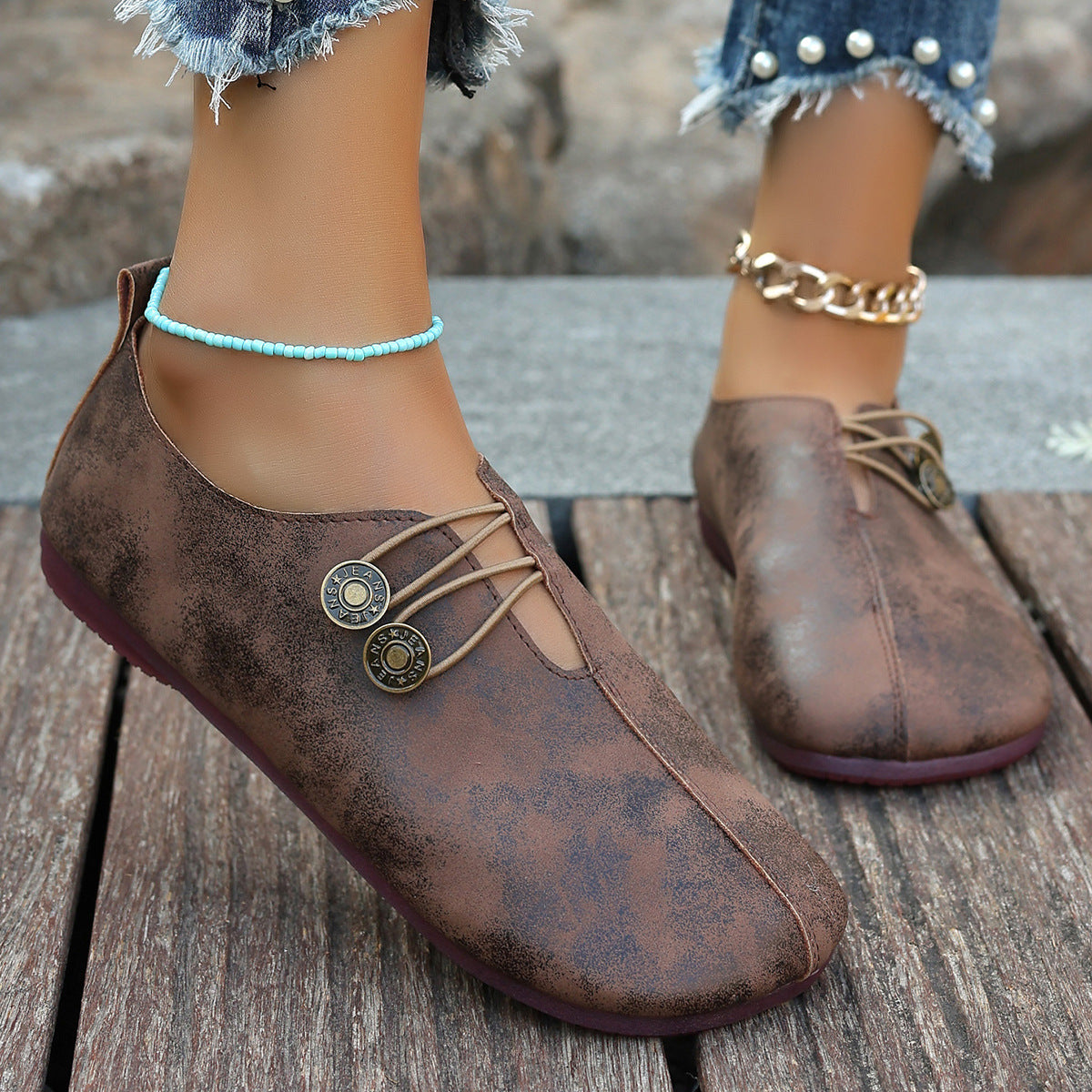 Dame Elegant Ballerinaer i Vintage-stil med dekorative snøredetaljer Stilla