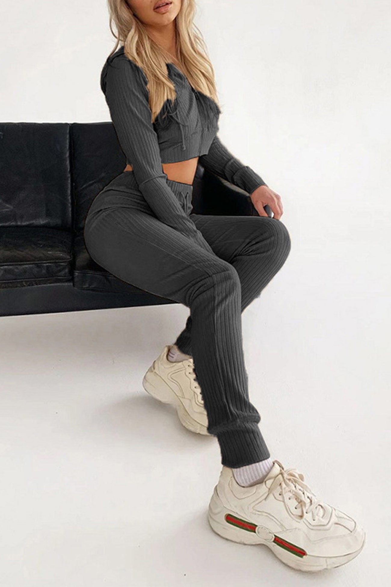 Stilla | Lange Jumpsuits Med Hættepullover Af Ribstrik
