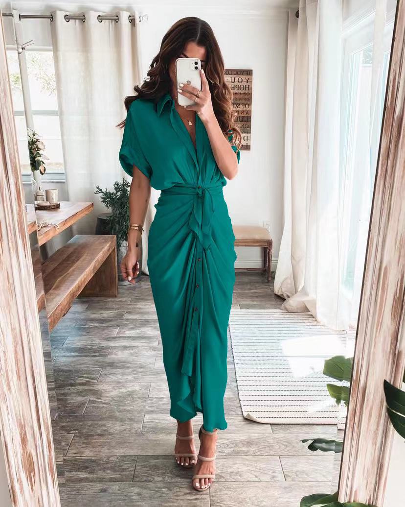 Stilla | Chic og Elegant Kjole med Smukke Detaljer