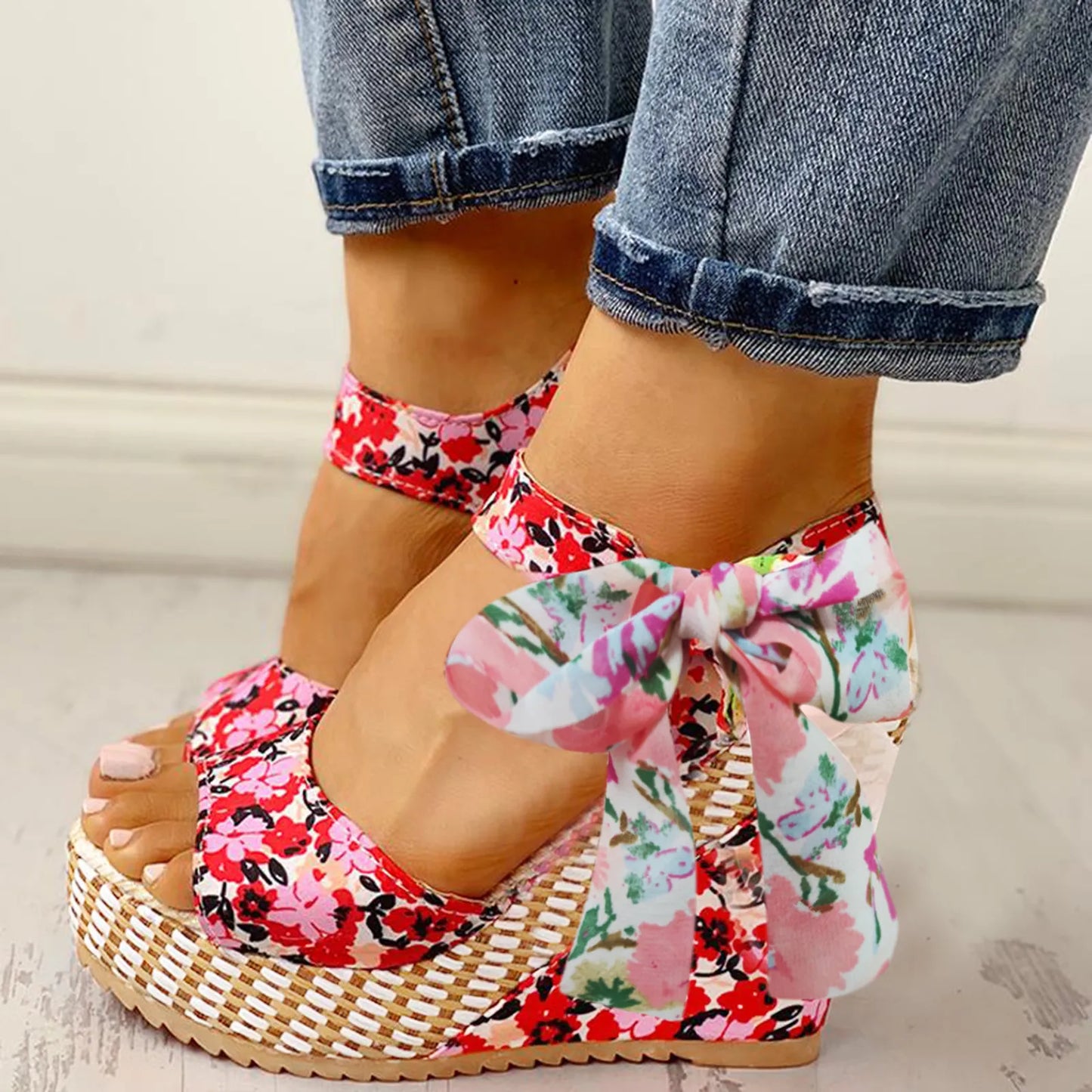 Stilla | Blomster Wedge Sandals
