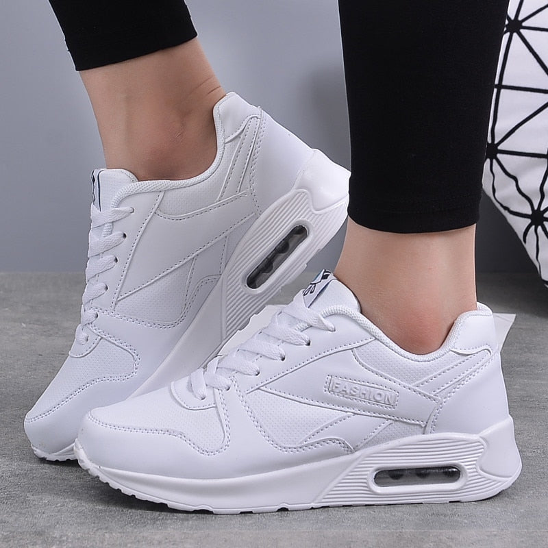 Stilla | Air Sneaker Hip Farver