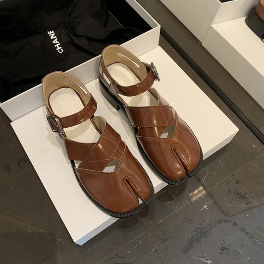 Stilla | Sandaler Med Delt Tå