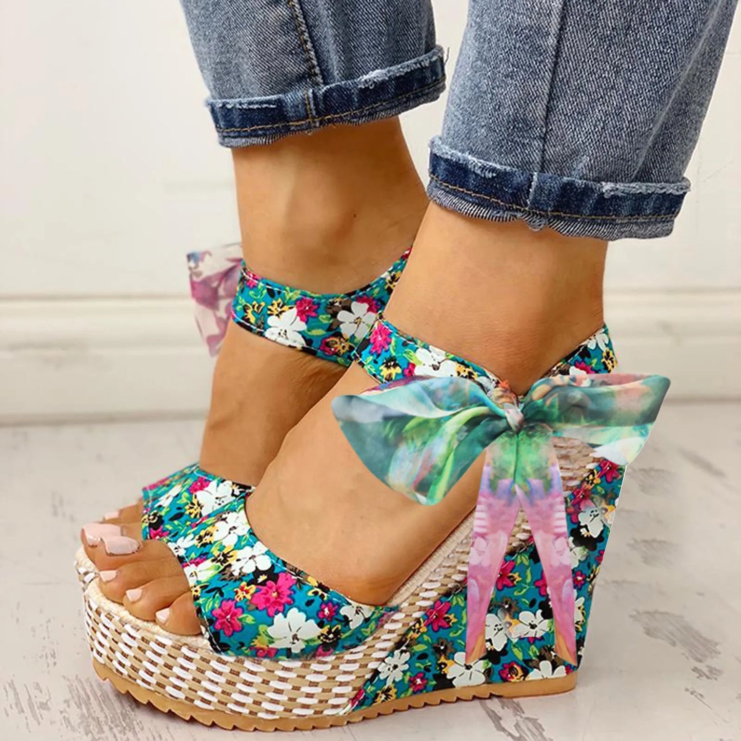 Stilla | Blomster Wedge Sandals
