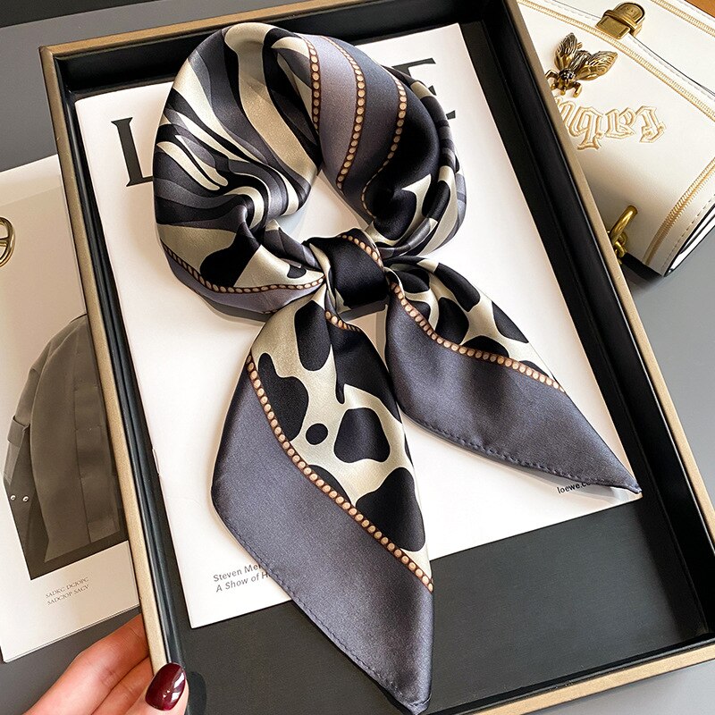 Stilla | Chic 100% Silkeslædt Tørklæde Til Kvinder