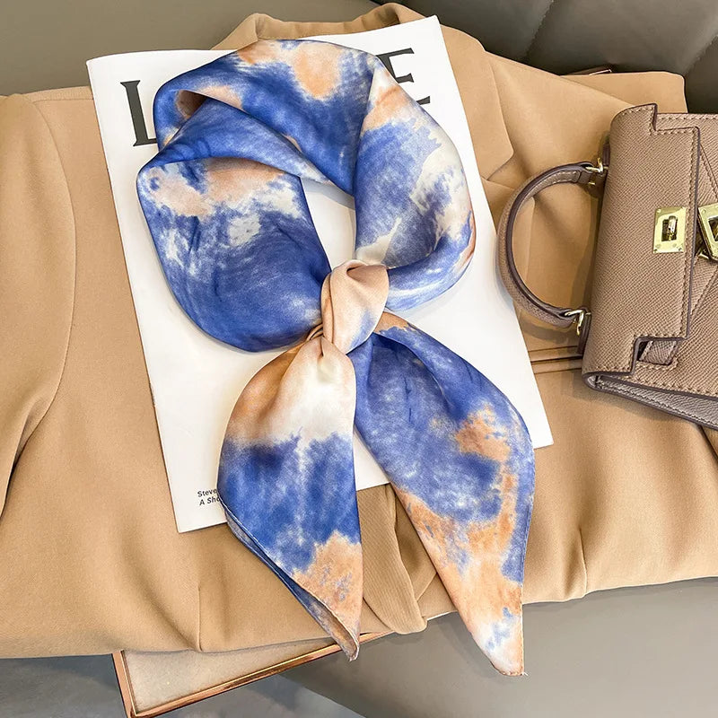 Stilla | Square Silkescarf Med Chic Design