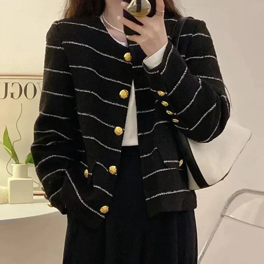 Stilla | Elegant Kort Tweed Jakke