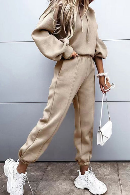 Stilla | Ensfarvede Korte Kjoler Med Hætte