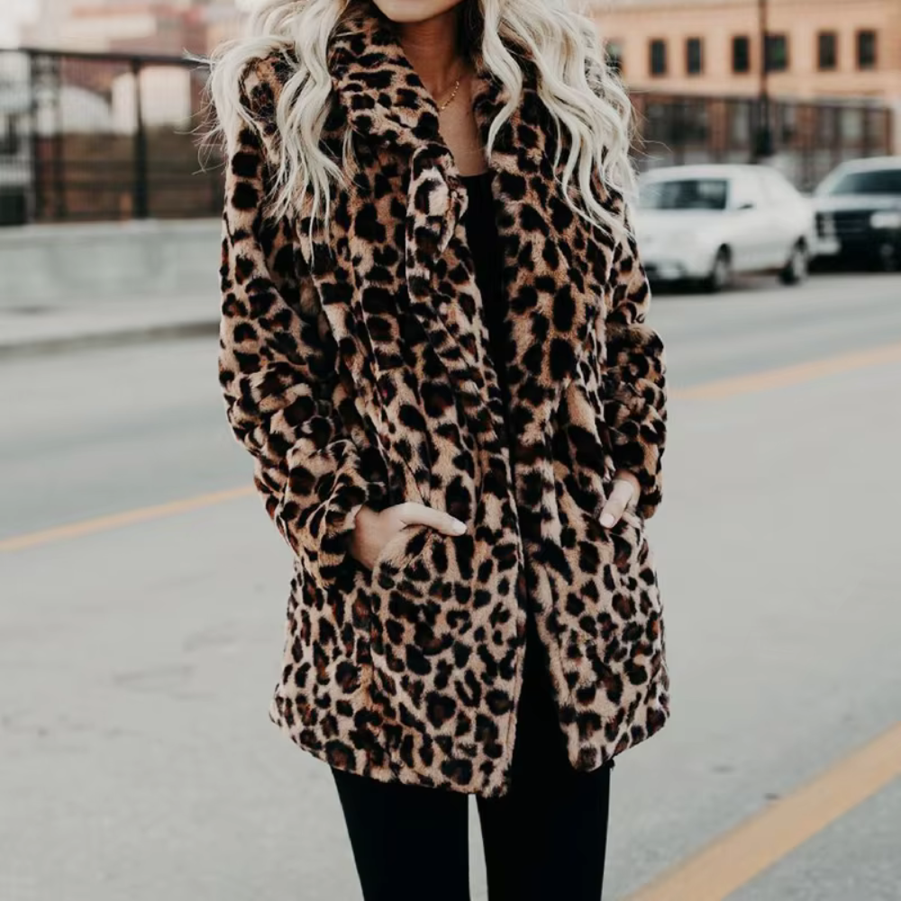 Stilla | Fashionable leopard print coat ladies